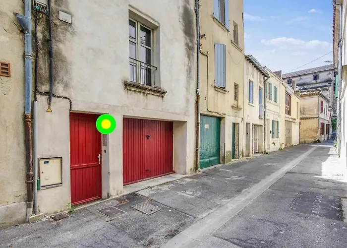 Bel Appartement Avec Terrasse Au Coeur D\'Avignon