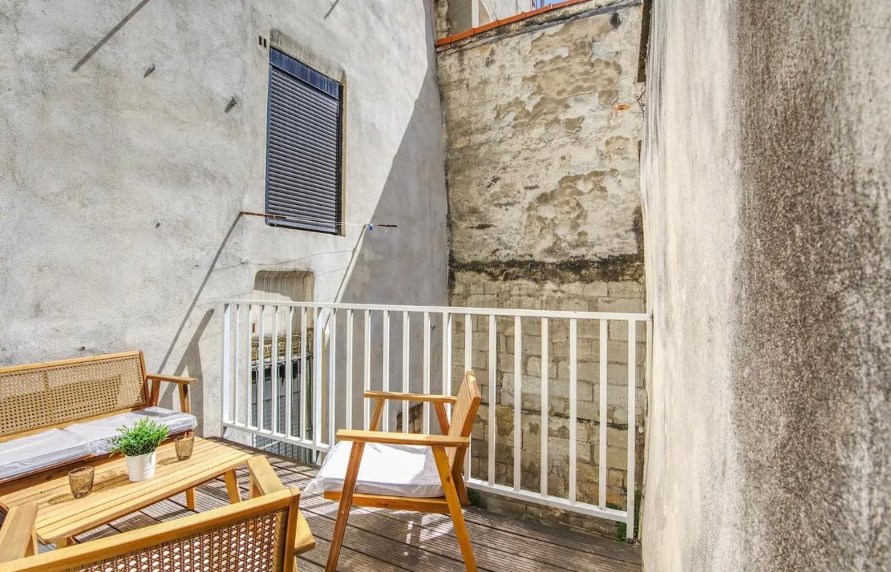 Bel Avec Terrasse Au Coeur D'avignon Apartment Avignon