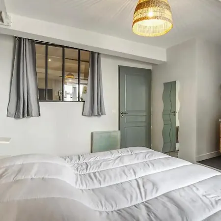 Bel Appartement Avec Terrasse Au Coeur D'Avignon Exterior photo